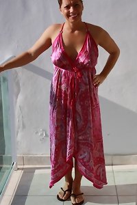 senior housewife gorges her guy in the bed